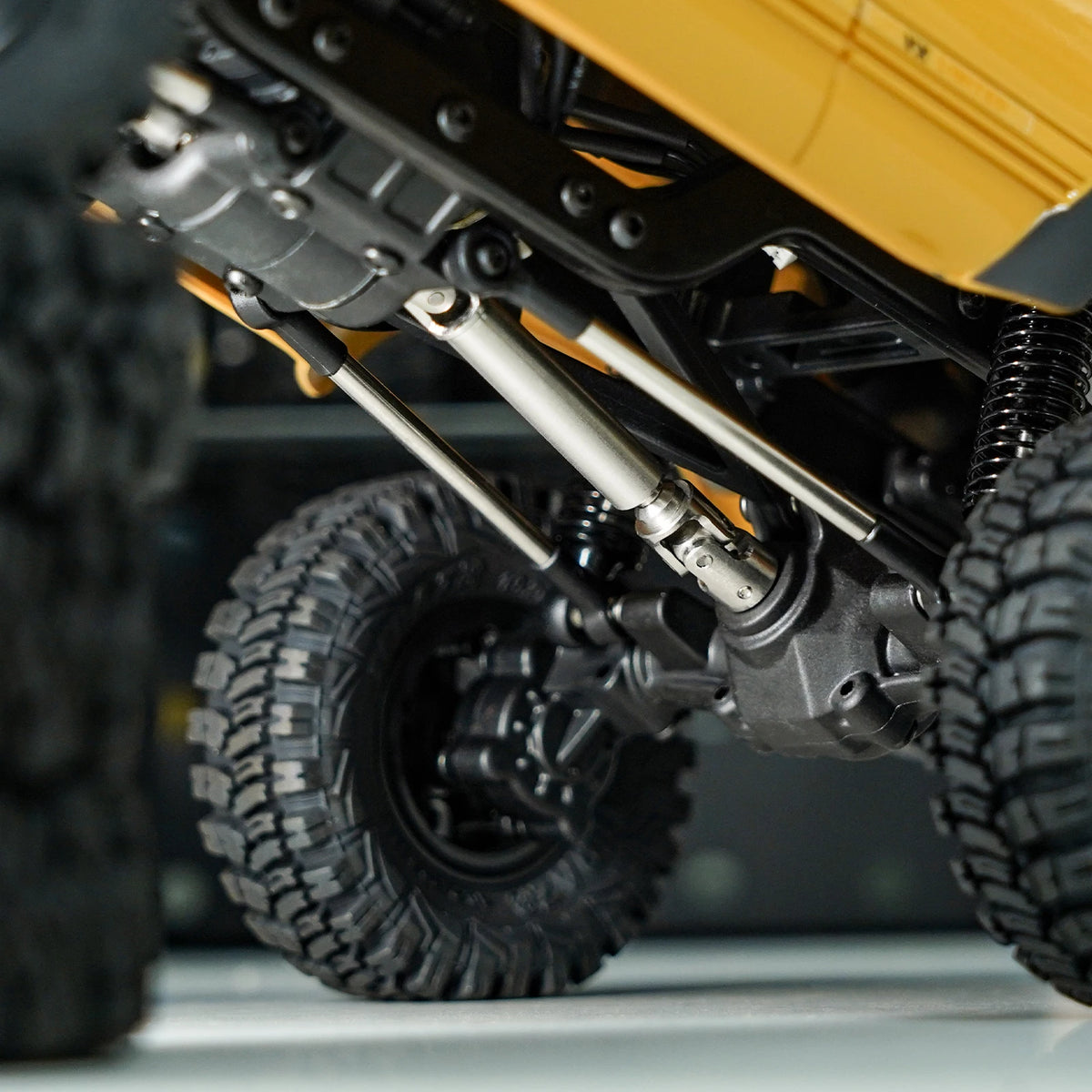 Arbre transmission INJORA pour crawler FMS FCX18 LC80 – détail