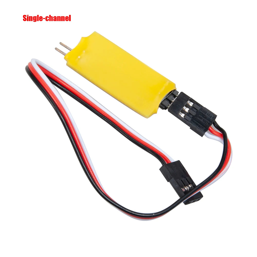 Interrupteur électronique AXSPEED piloté par récepteur RC – vue 6