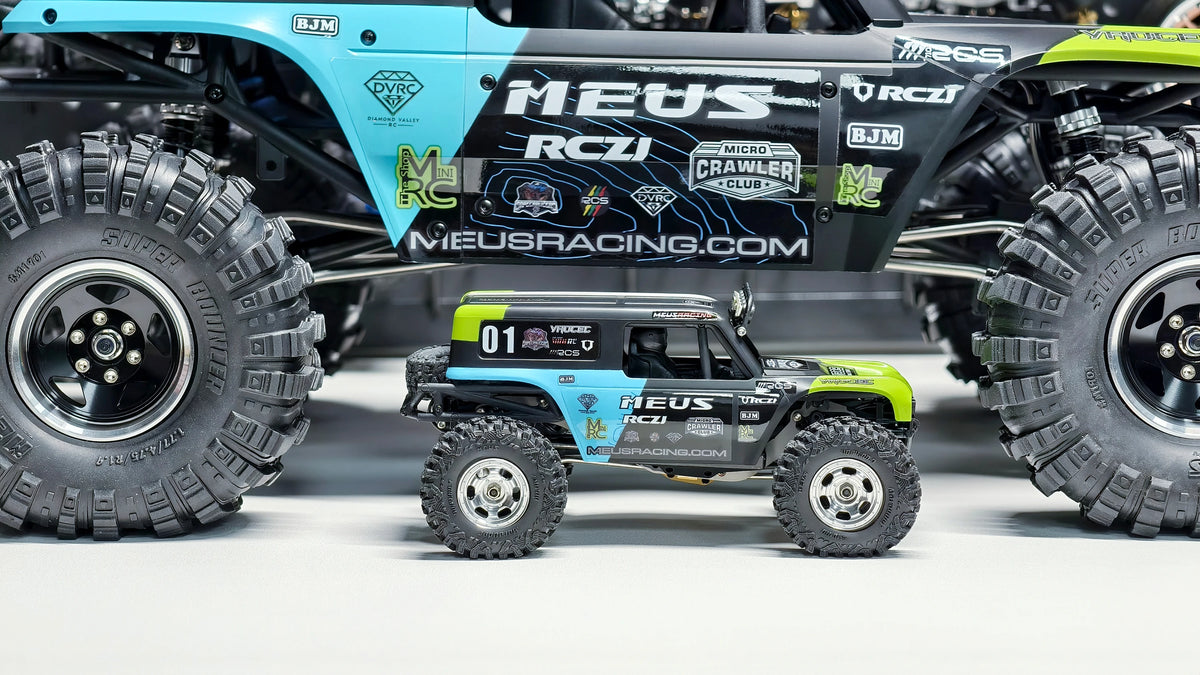 MEUS MB30 Axial SCX30 body shell with nylon cage - alternate view
